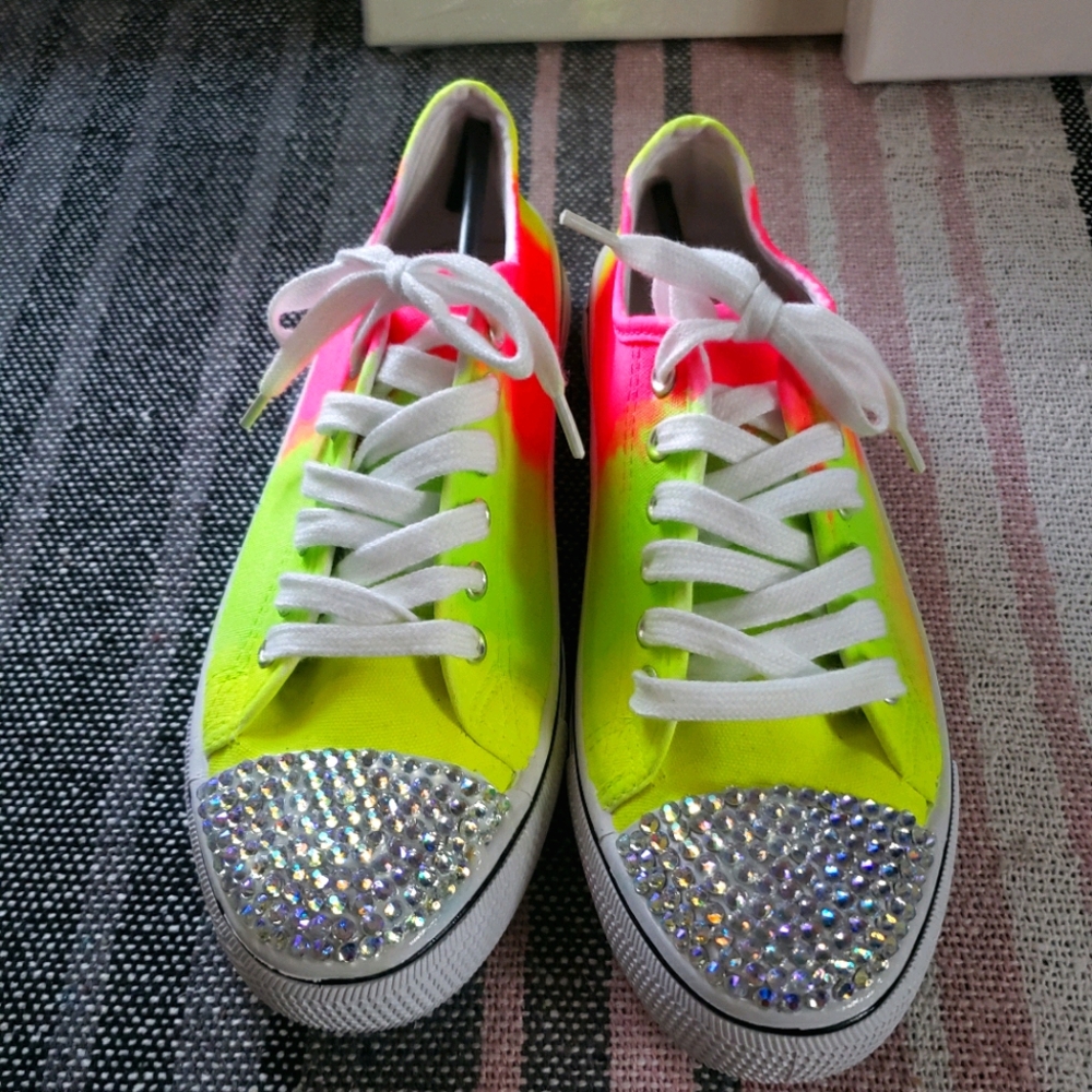 Tye dye shoes